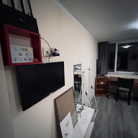 Apartment Cosy Rooftop In Center *